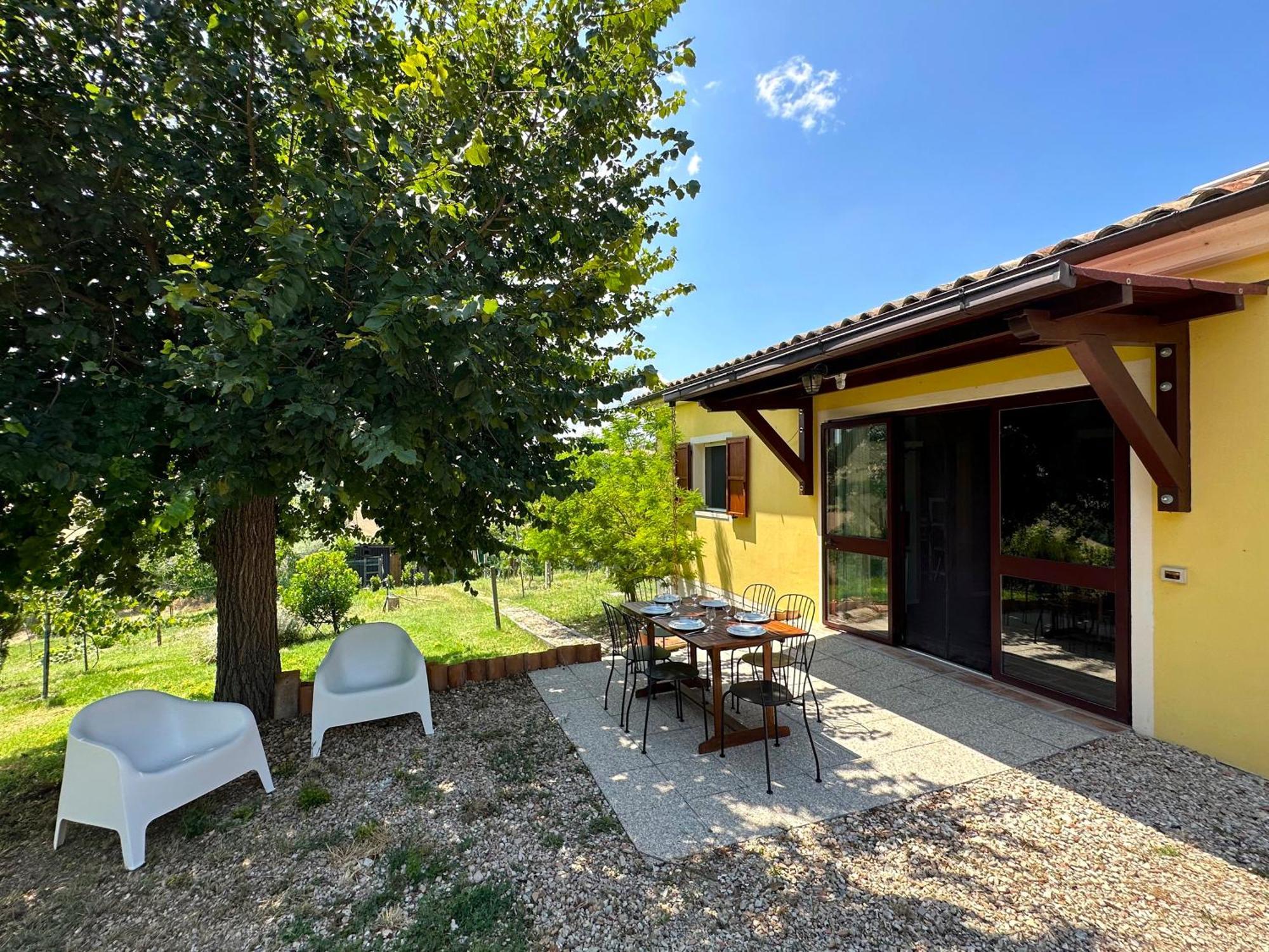 Casale Casini Soccorso Guest House Senigallia Bagian luar foto