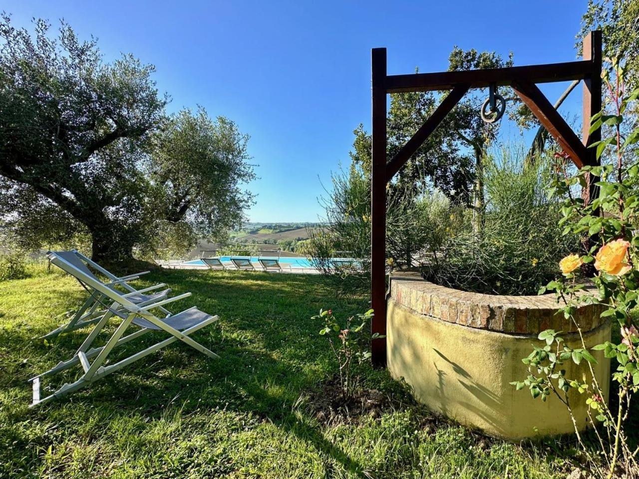 Casale Casini Soccorso Guest House Senigallia Bagian luar foto