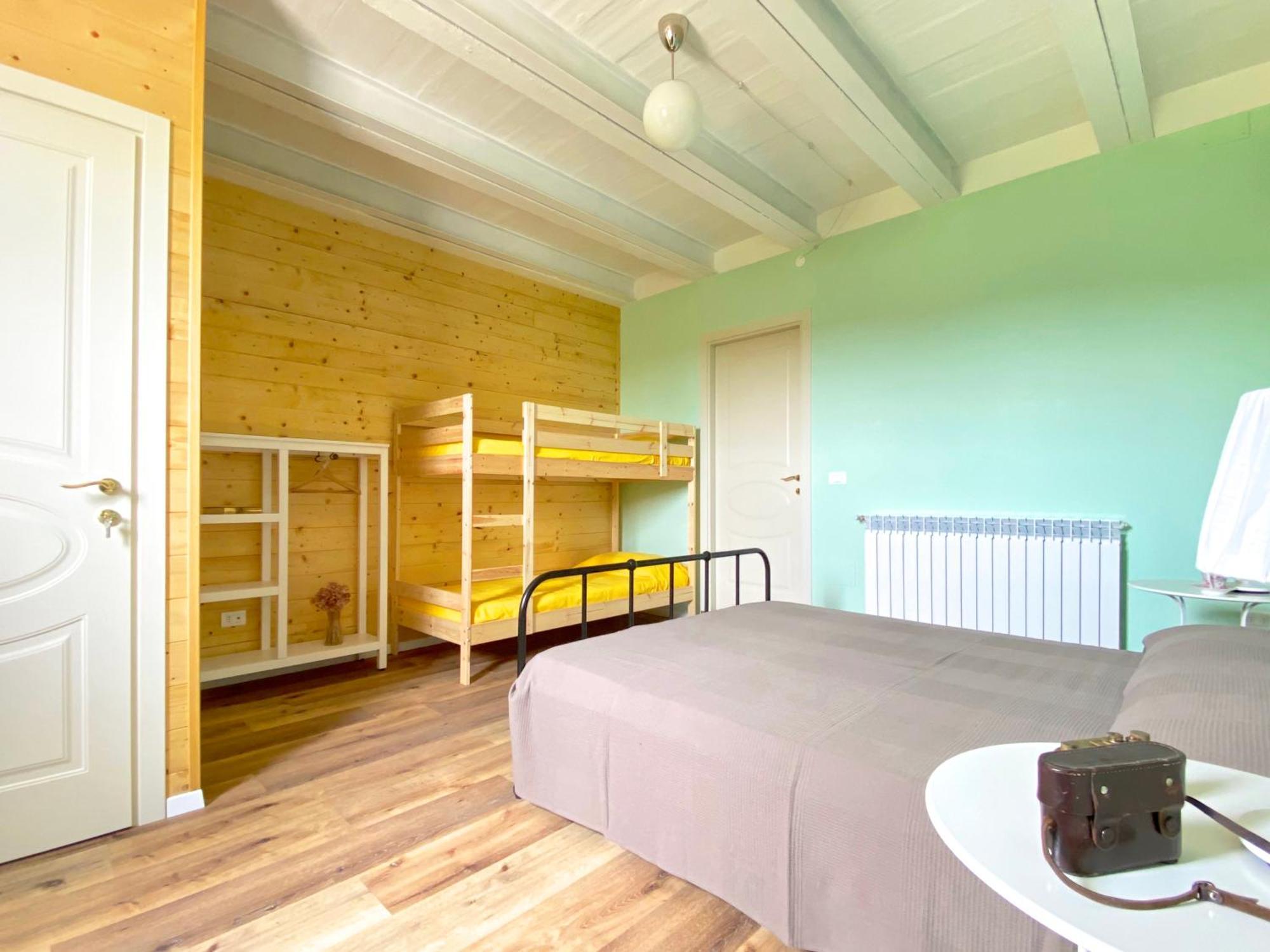 Casale Casini Soccorso Guest House Senigallia Ruang foto