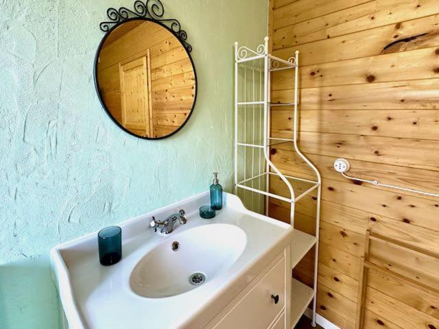 Casale Casini Soccorso Guest House Senigallia Ruang foto